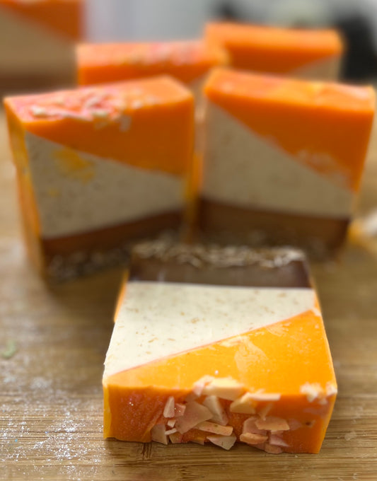 ORANGE SHERBET CLEAR & OATMEAL SOAP