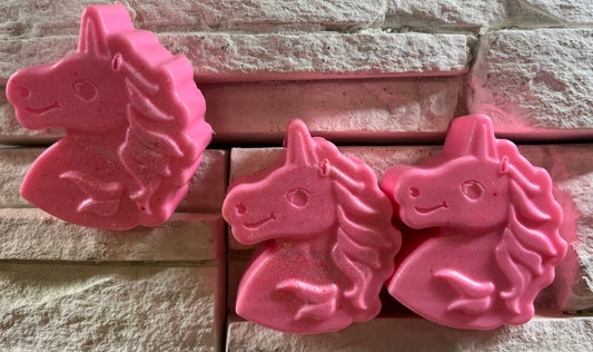 SWEET STRAWBERRY UNICORN BABY BUTTER MILK GIFT SET